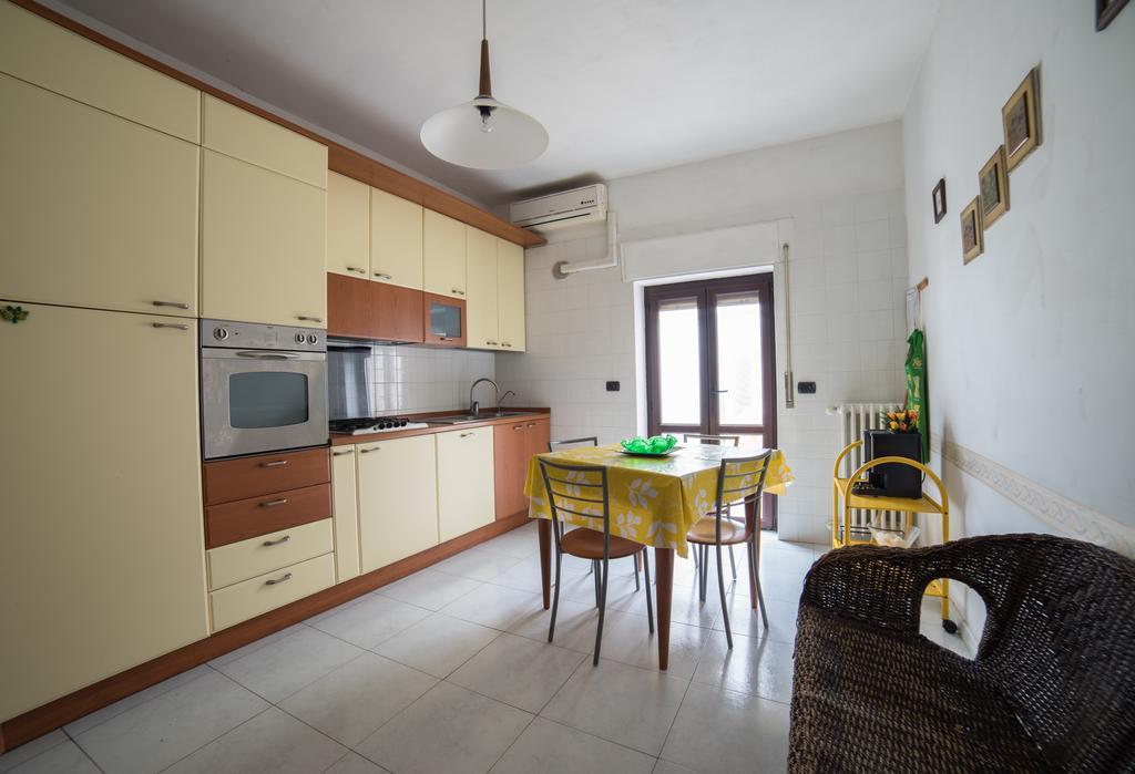 La Casa Di Rosa Apartment Matera Bagian luar foto