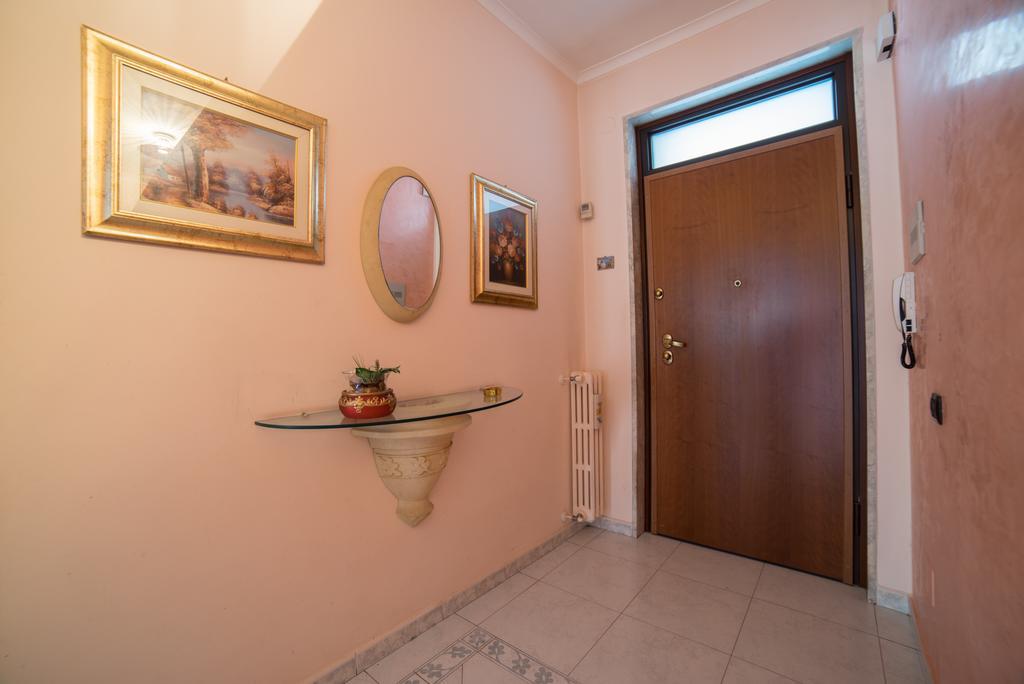 La Casa Di Rosa Apartment Matera Bagian luar foto